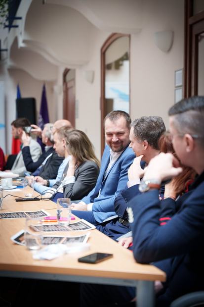 Kulatý stůl k nelegálnímu trhu s tabákem, 22. 4. 2026 (3/4)
